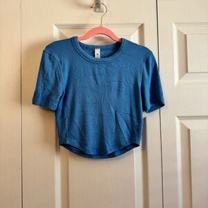 lululemon athletica Blue Crop Top